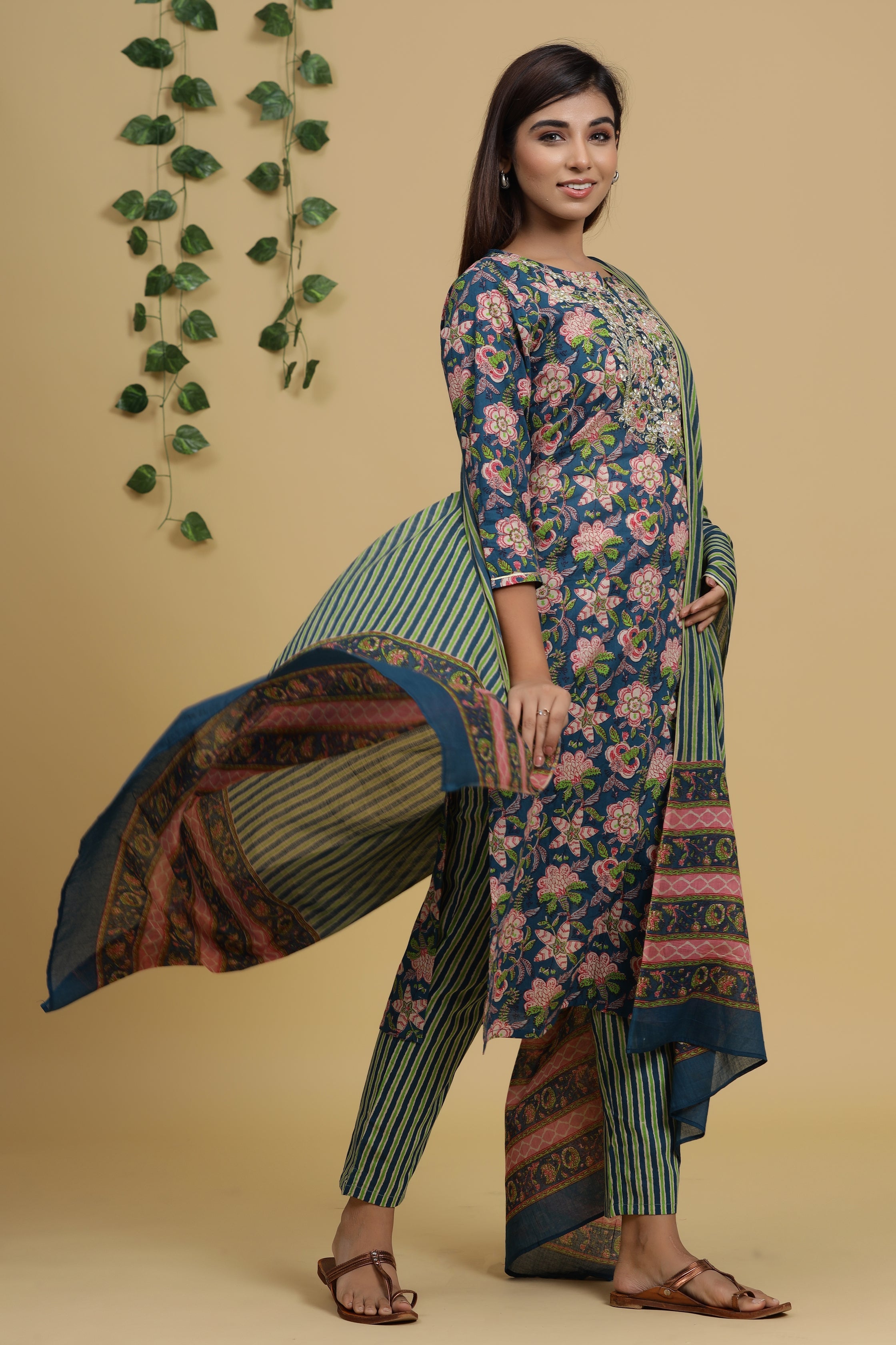 NOZ2TOZ - Made In INDIA.