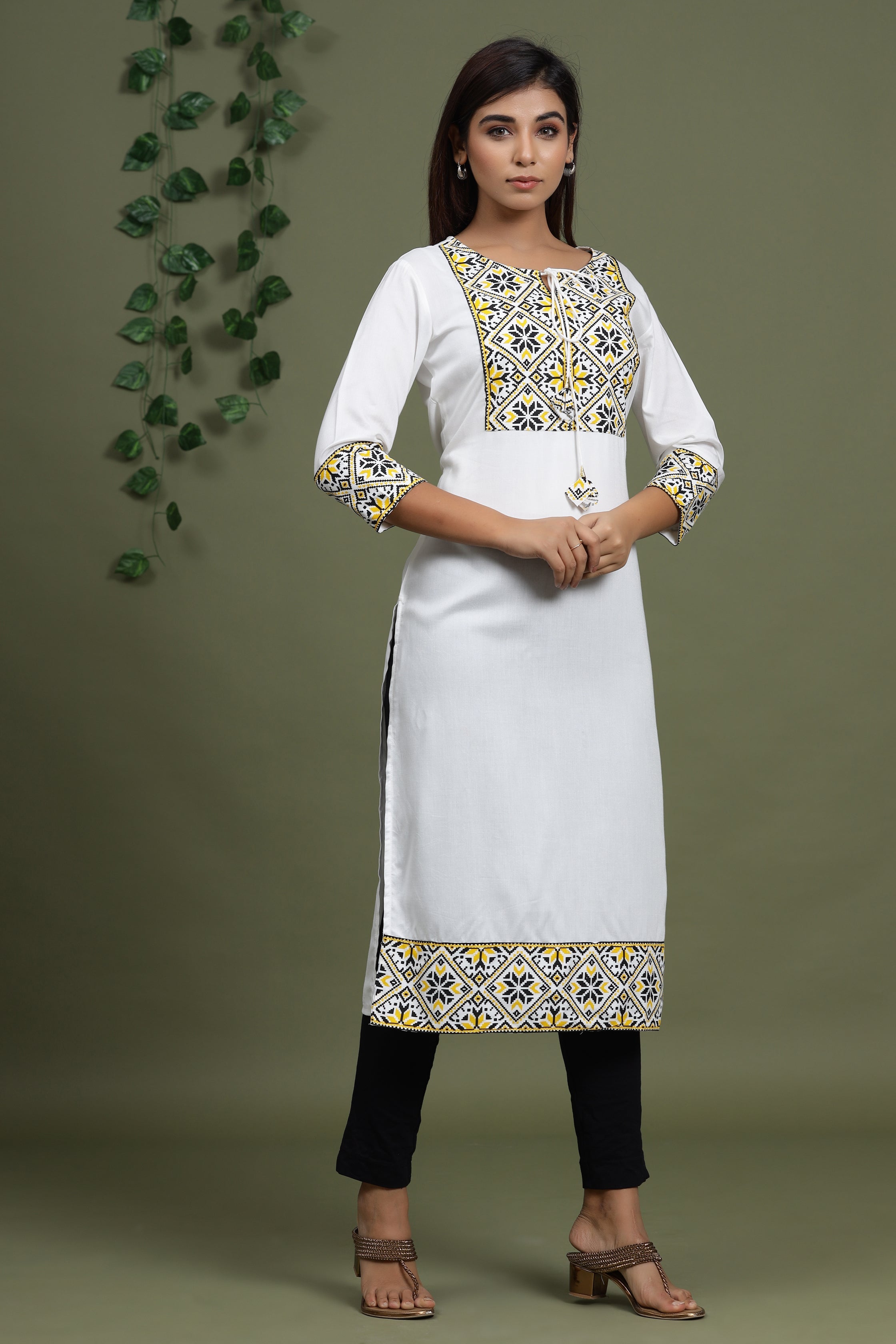 NOZ2TOZ - Made In INDIA.