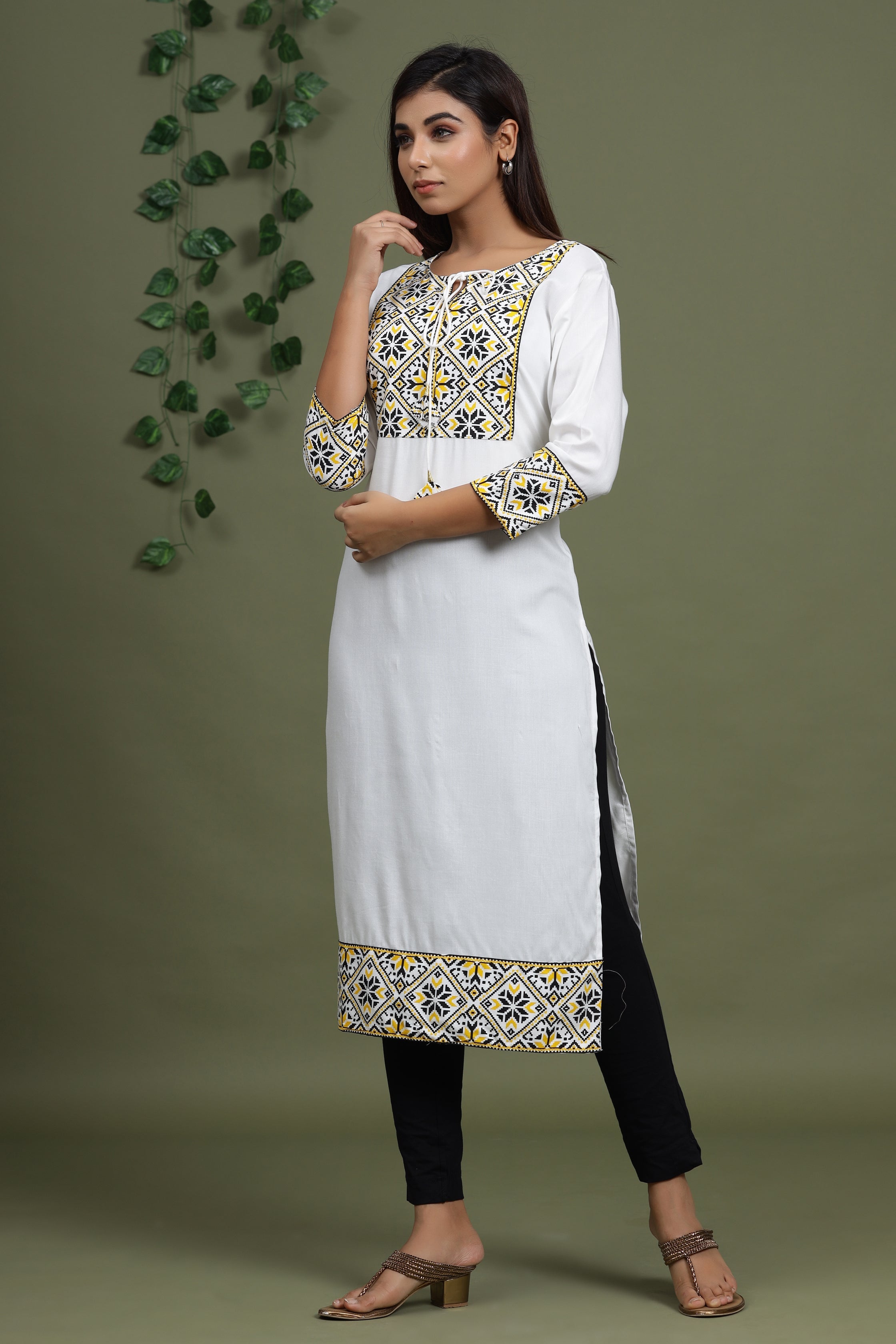 NOZ2TOZ - Made In INDIA.