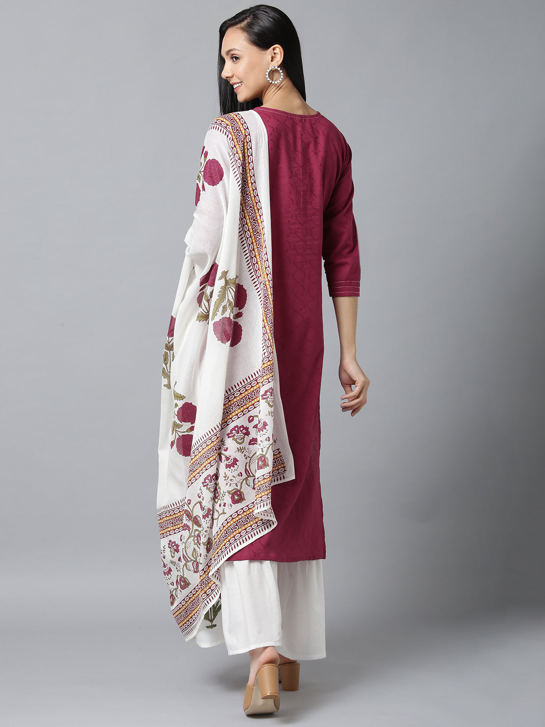 NOZ2TOZ - Made In INDIA.