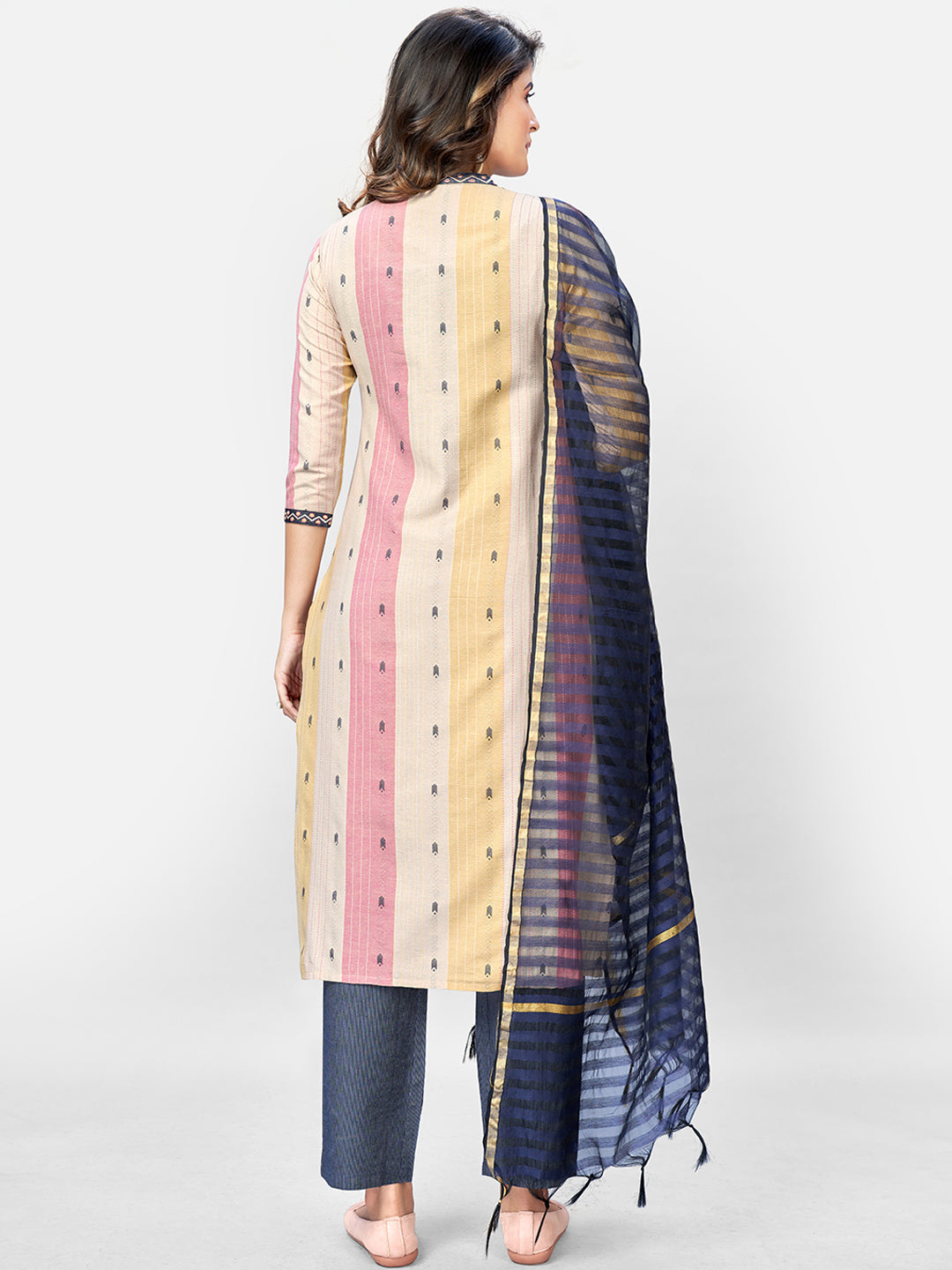 NOZ2TOZ - Made In INDIA.
