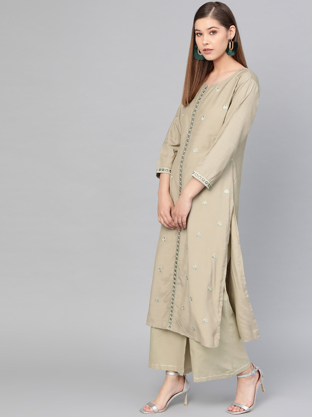 NOZ2TOZ - Made In INDIA.