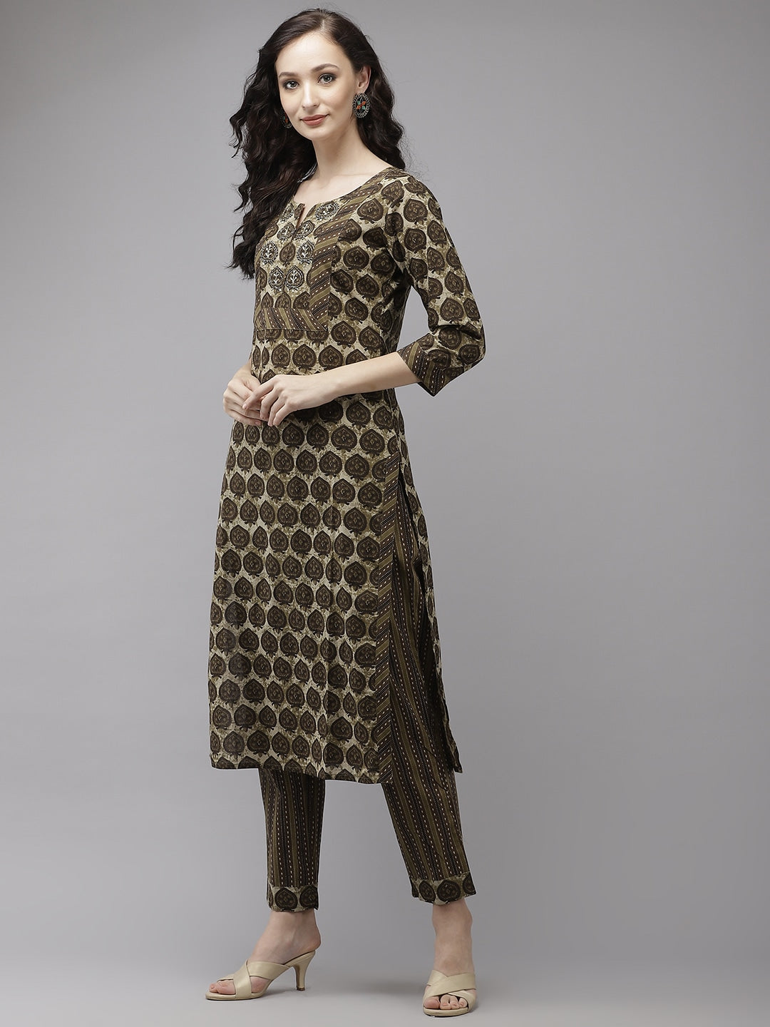 NOZ2TOZ - Made In INDIA.