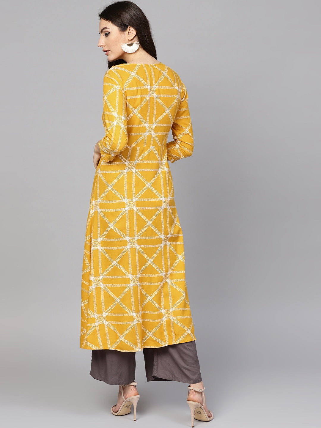 NOZ2TOZ - Made In INDIA.