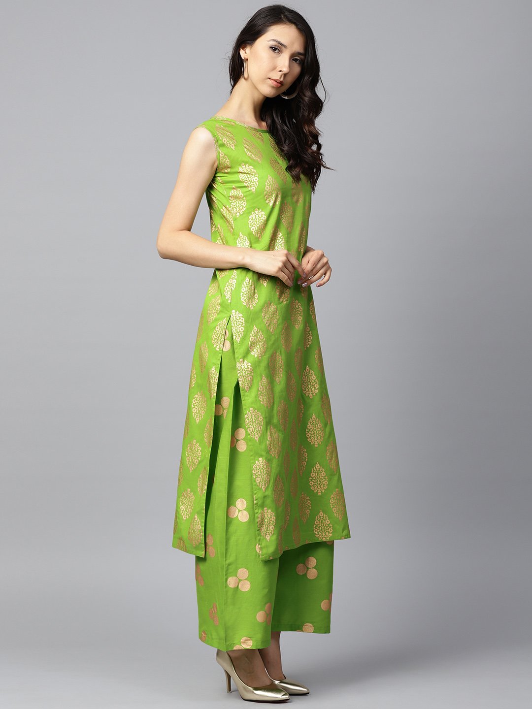 NOZ2TOZ - Made In INDIA.