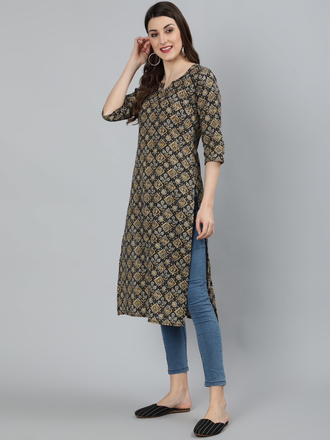 NOZ2TOZ - Made In INDIA.
