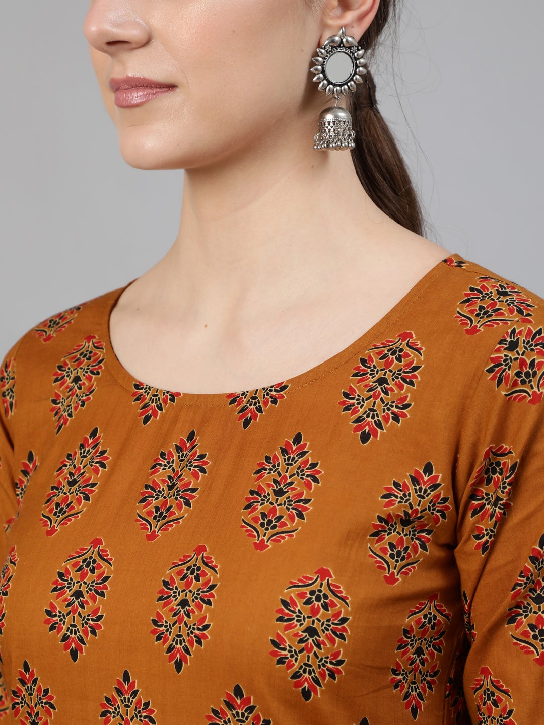 NOZ2TOZ - Made In INDIA.