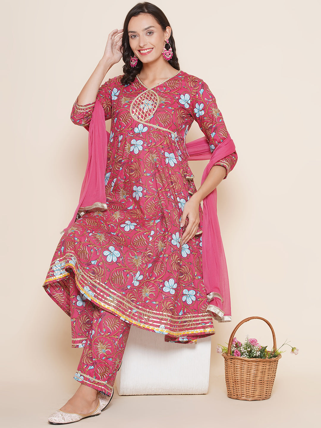 NOZ2TOZ - Made in INDIA.