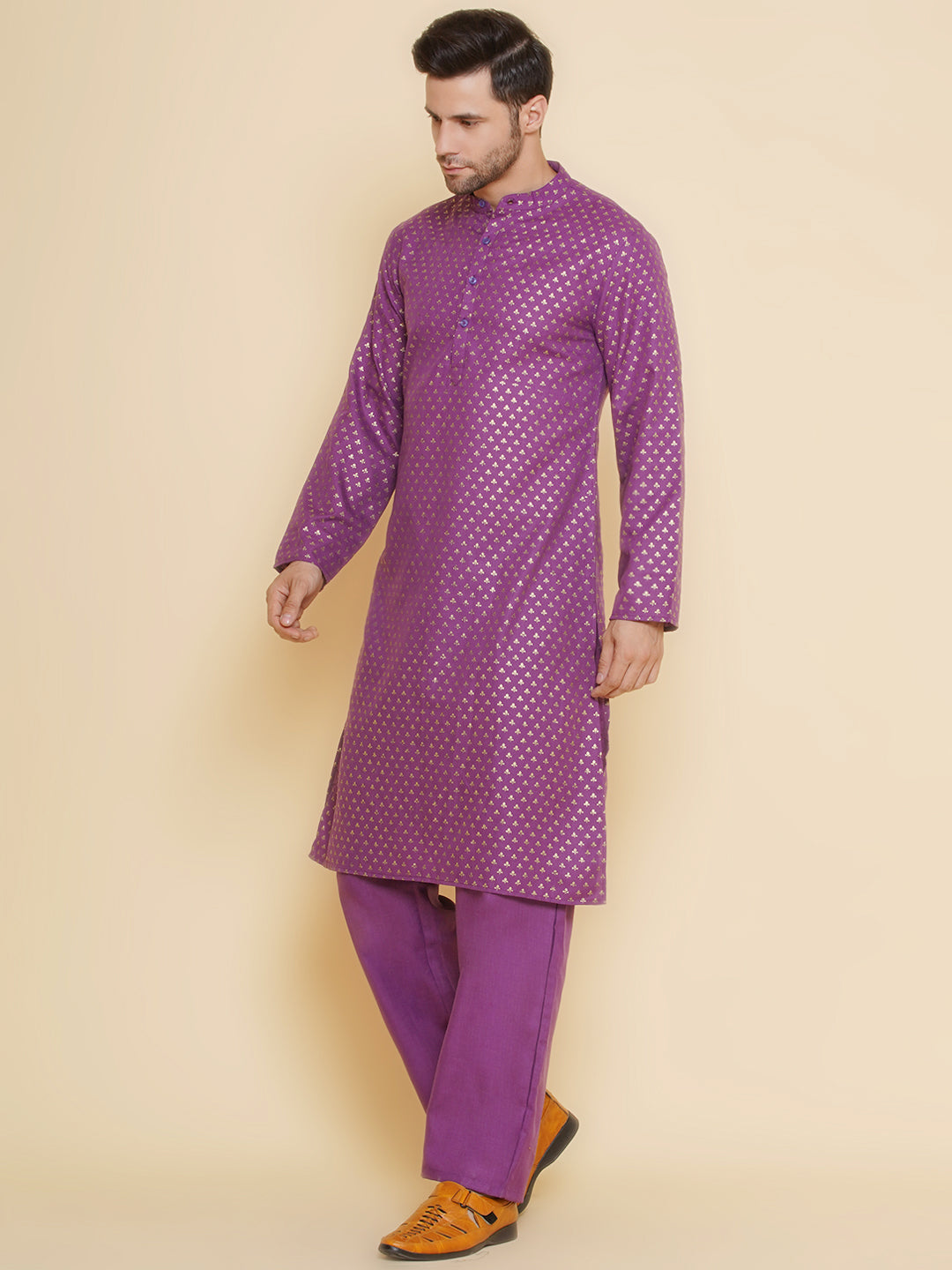 Men Purple ethnic motifs Foil Printed Festive Kurta Pyjamas