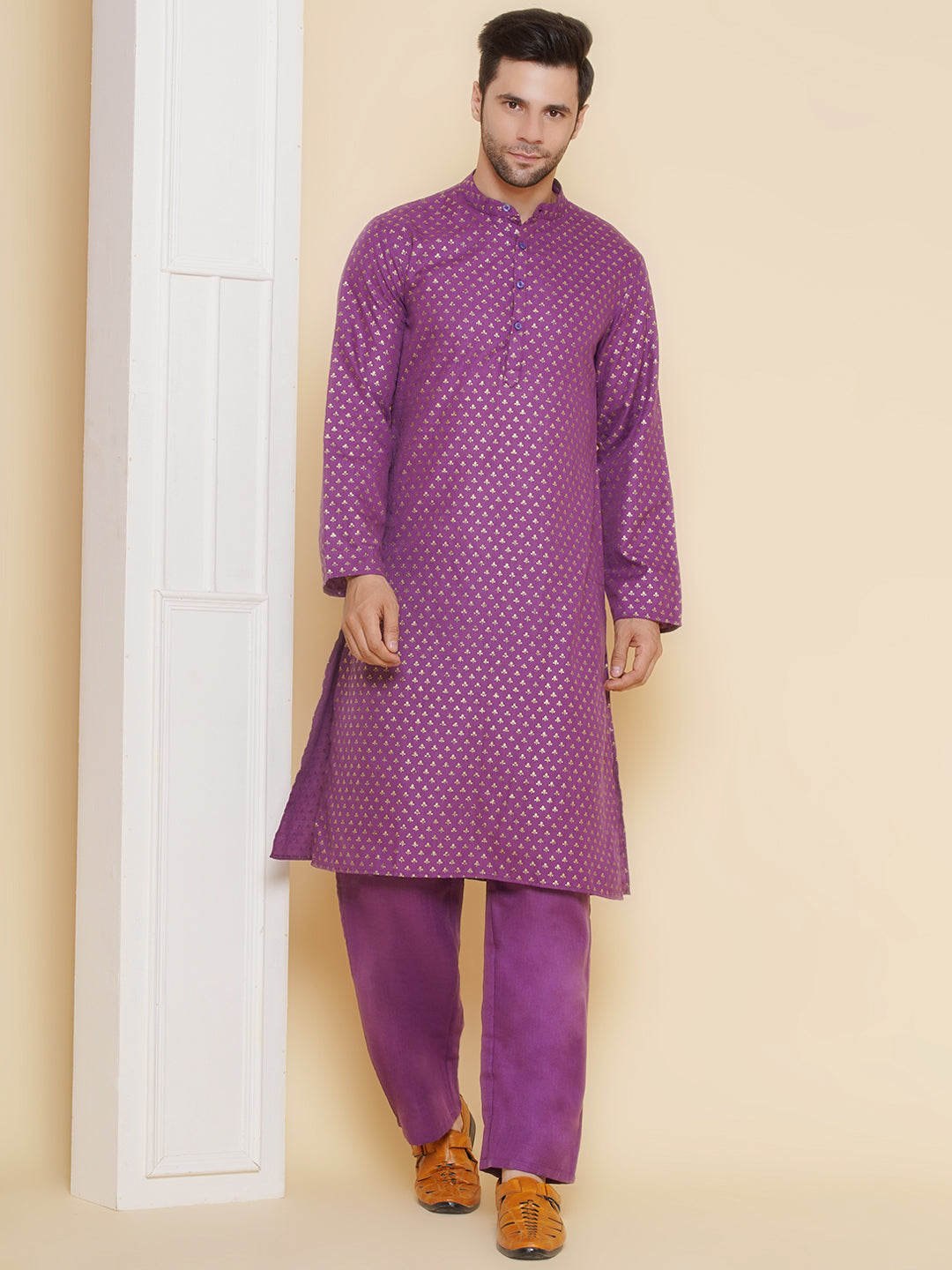 Men Purple ethnic motifs Foil Printed Festive Kurta Pyjamas