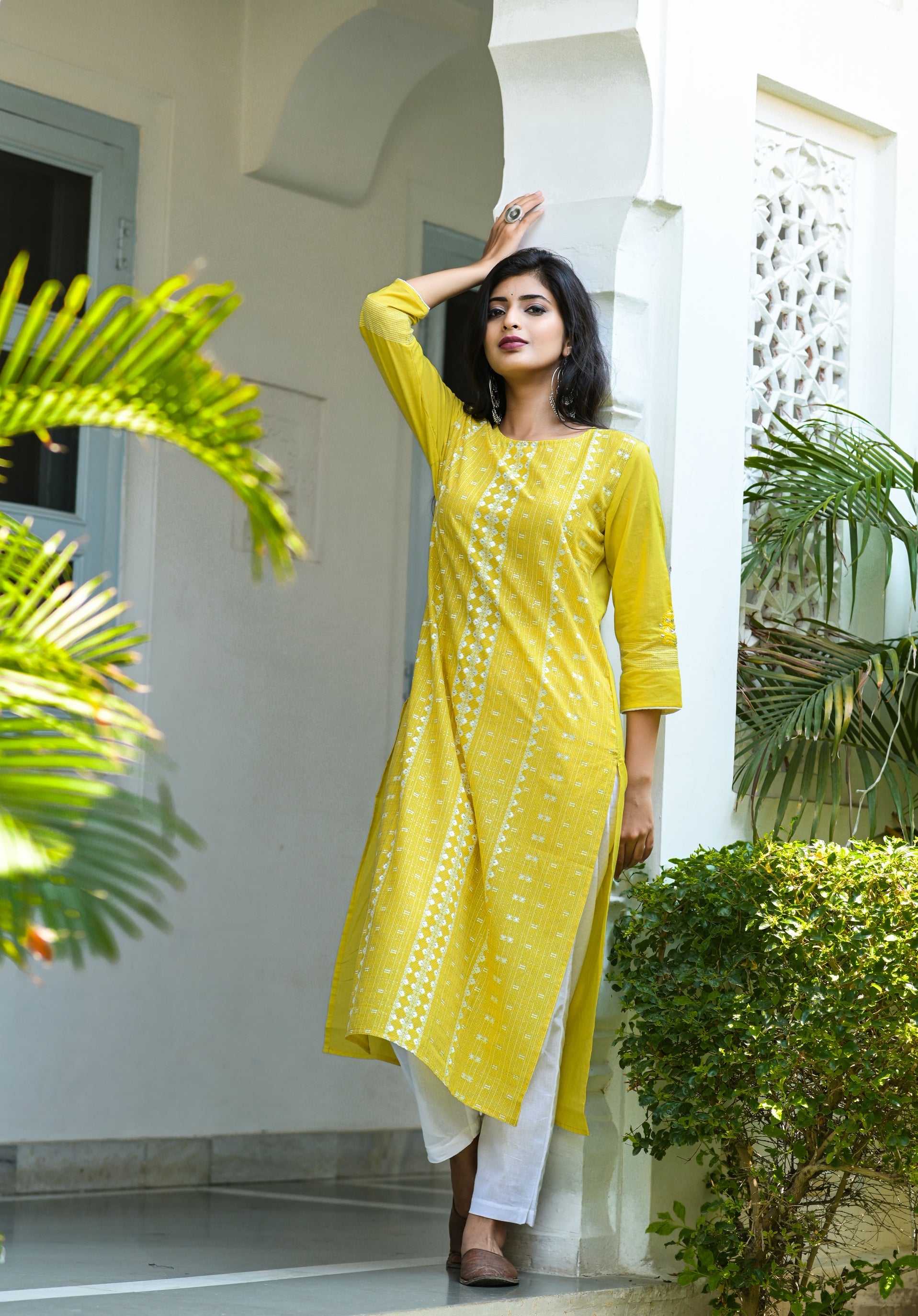 NOZ2TOZ - Made In INDIA.