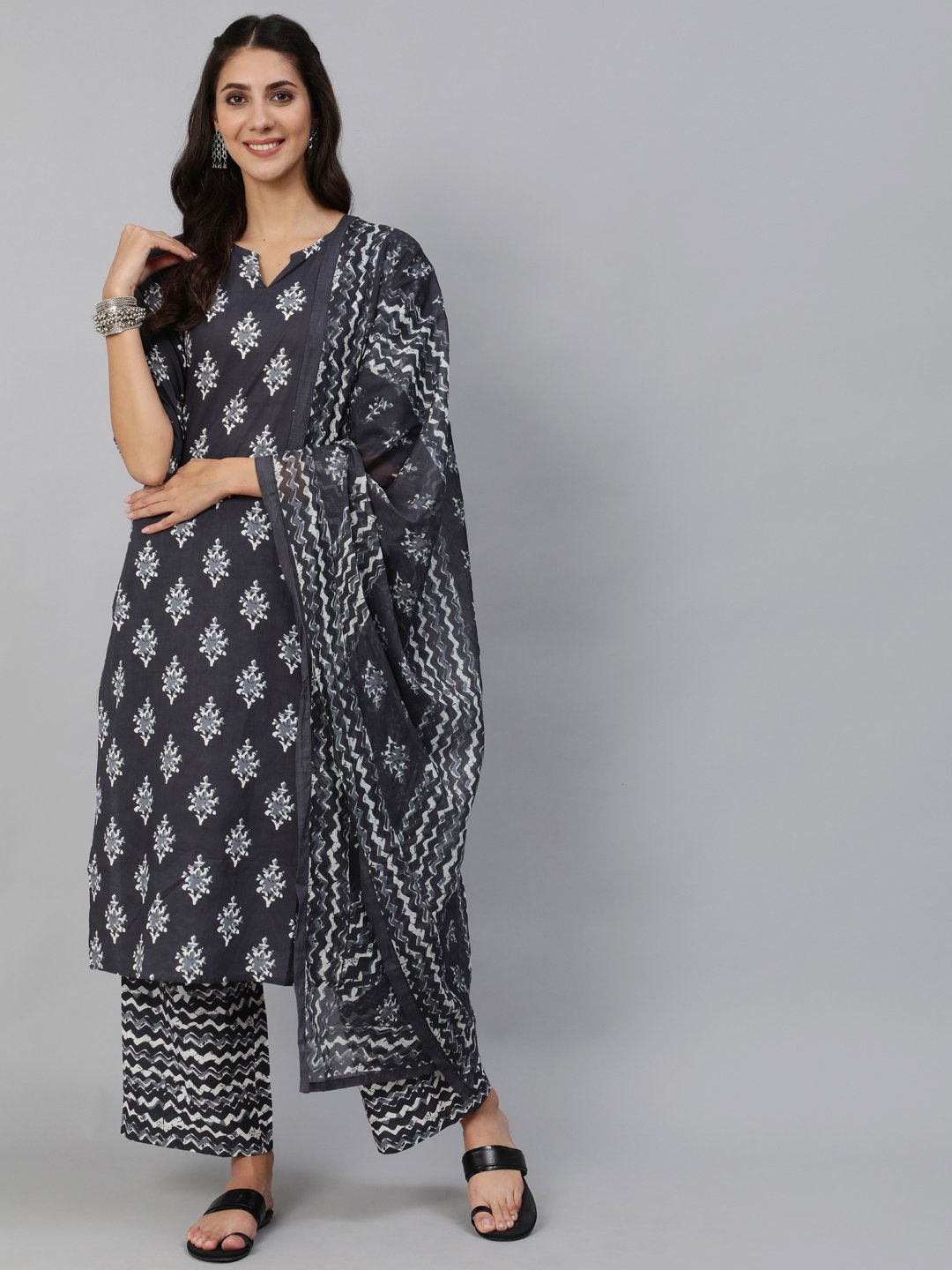 NOZ2TOZ - Made In INDIA.