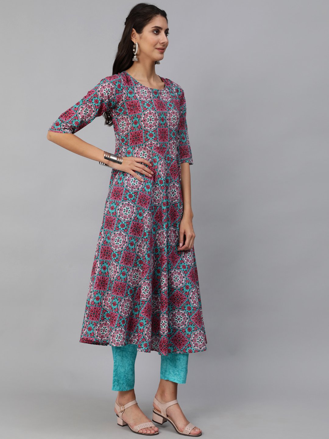 NOZ2TOZ - Made In INDIA.