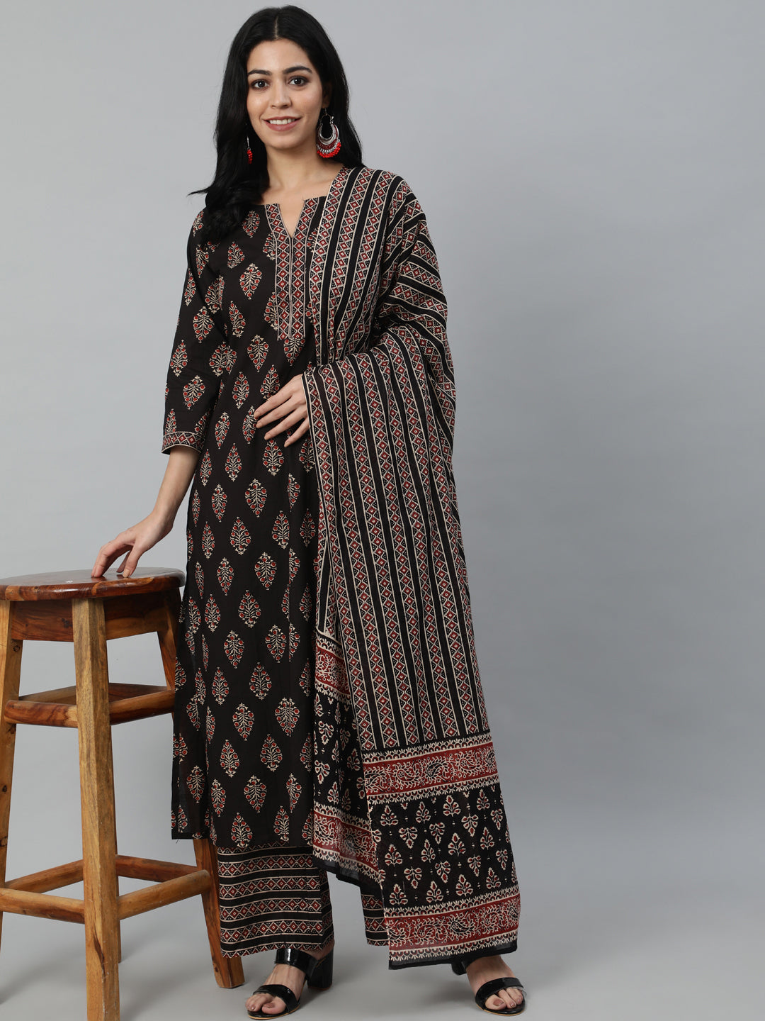 NOZ2TOZ - Made In INDIA.