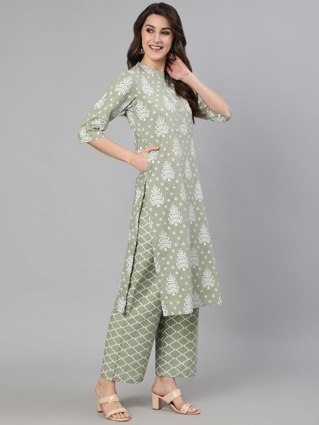 NOZ2TOZ - Made In INDIA.