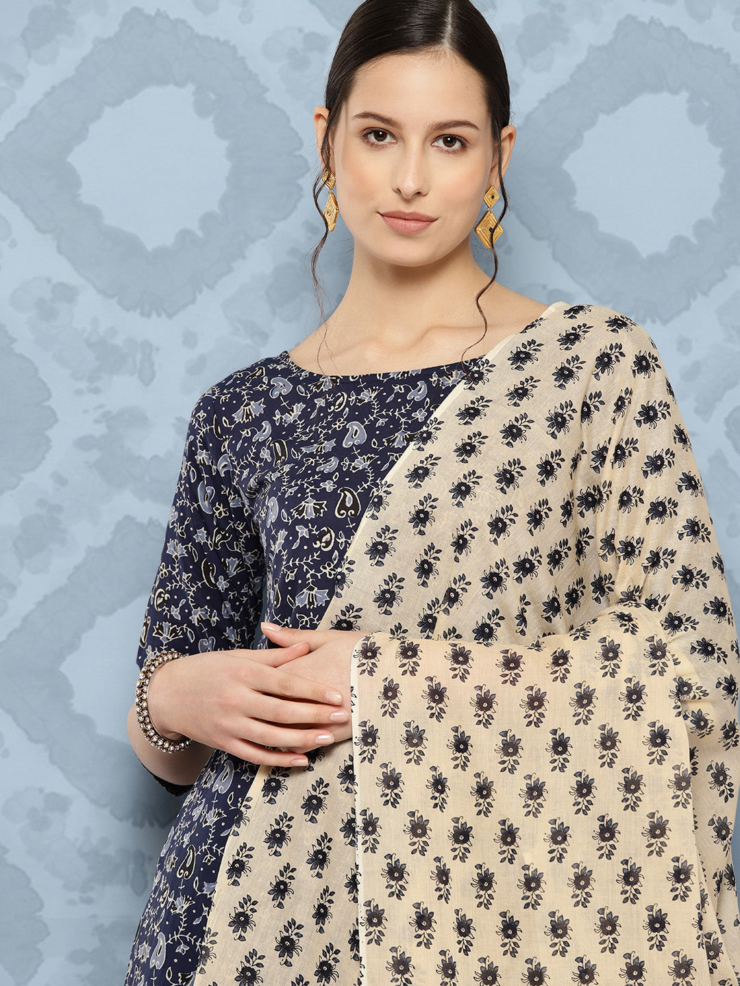 NOZ2TOZ - Made In INDIA.