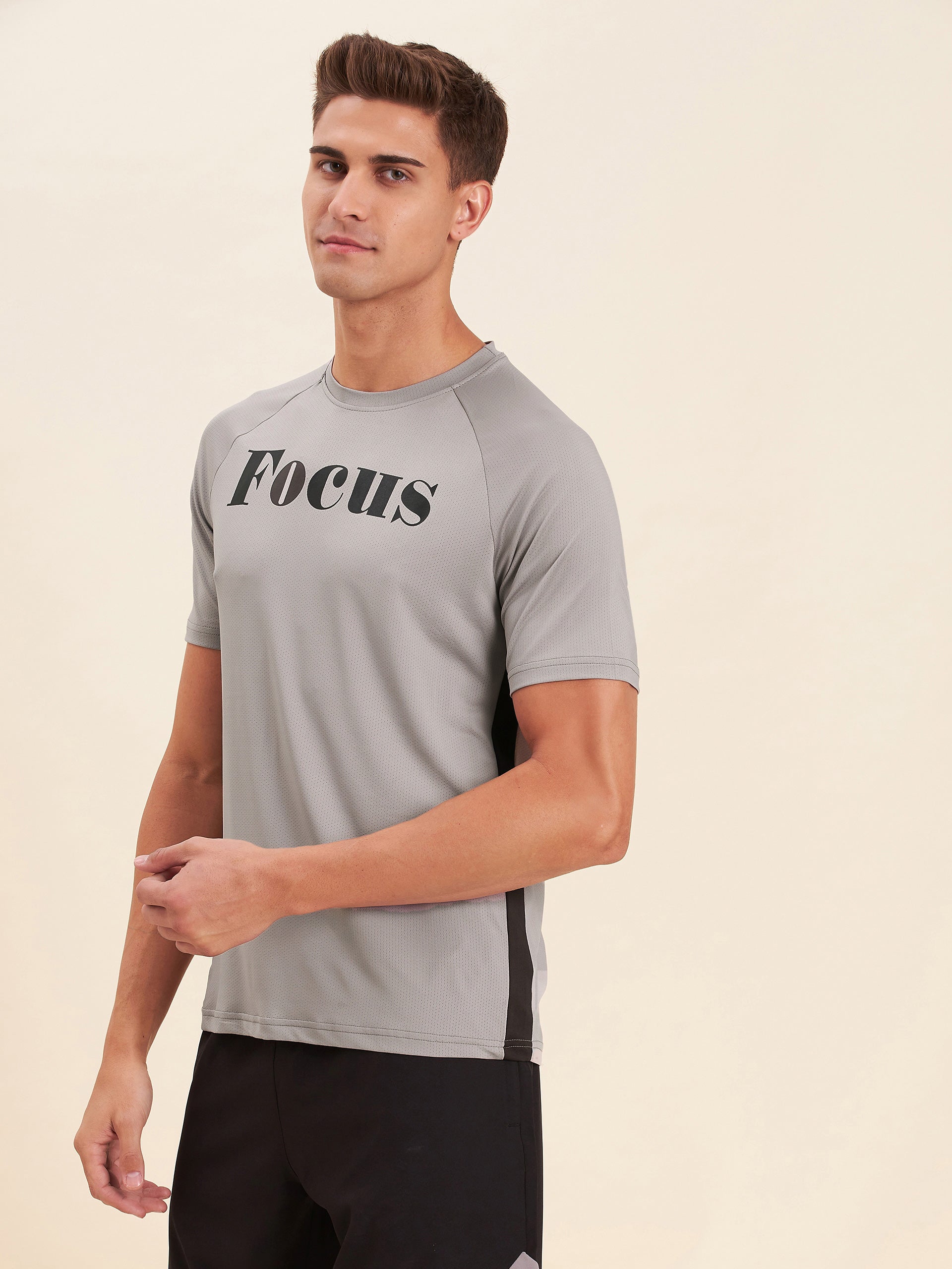 Men Grey FOCUS Dry Fit T-Shirt - NOZ2TOZ