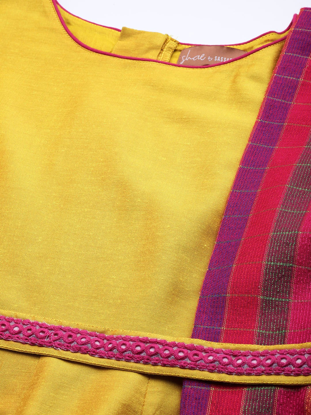 NOZ2TOZ - Made In INDIA.