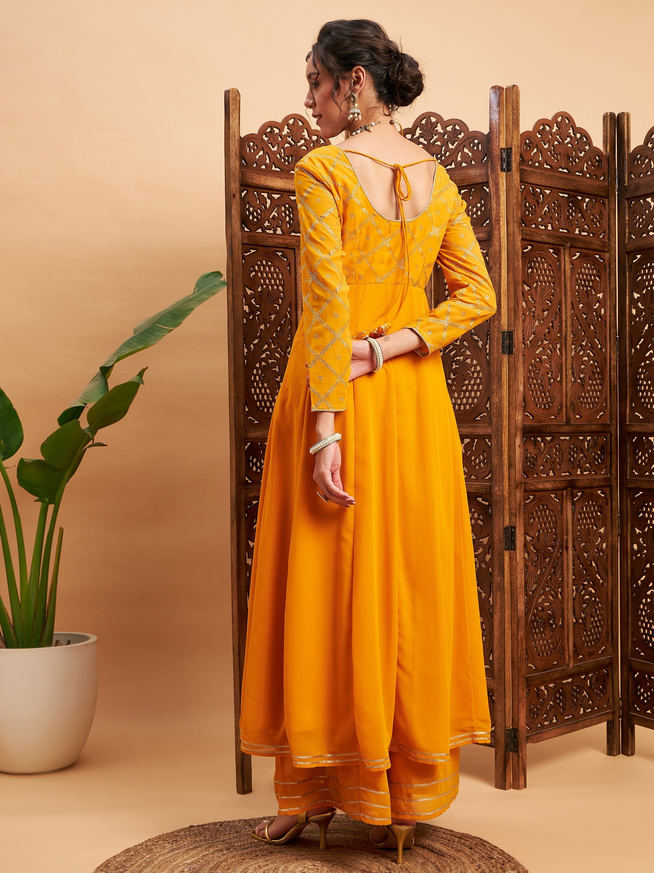 NOZ2TOZ - Made In INDIA.