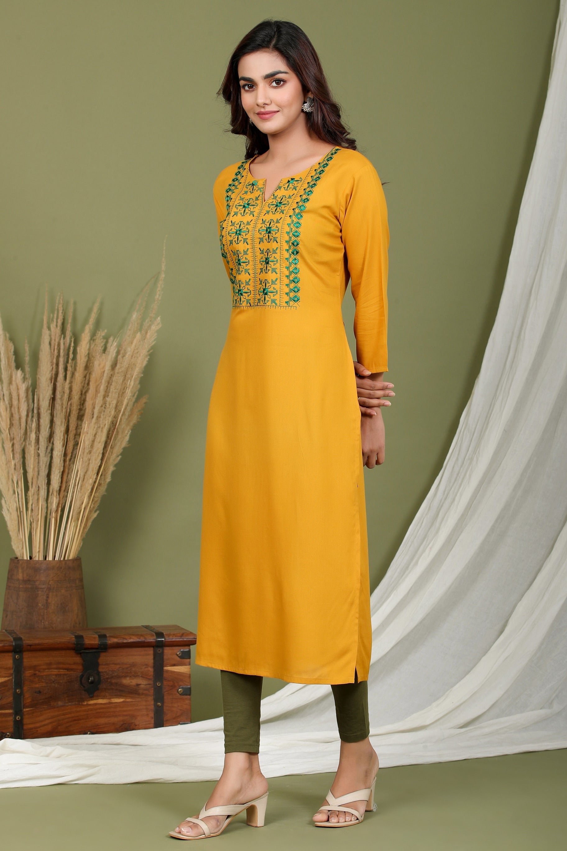 NOZ2TOZ - Made In INDIA.