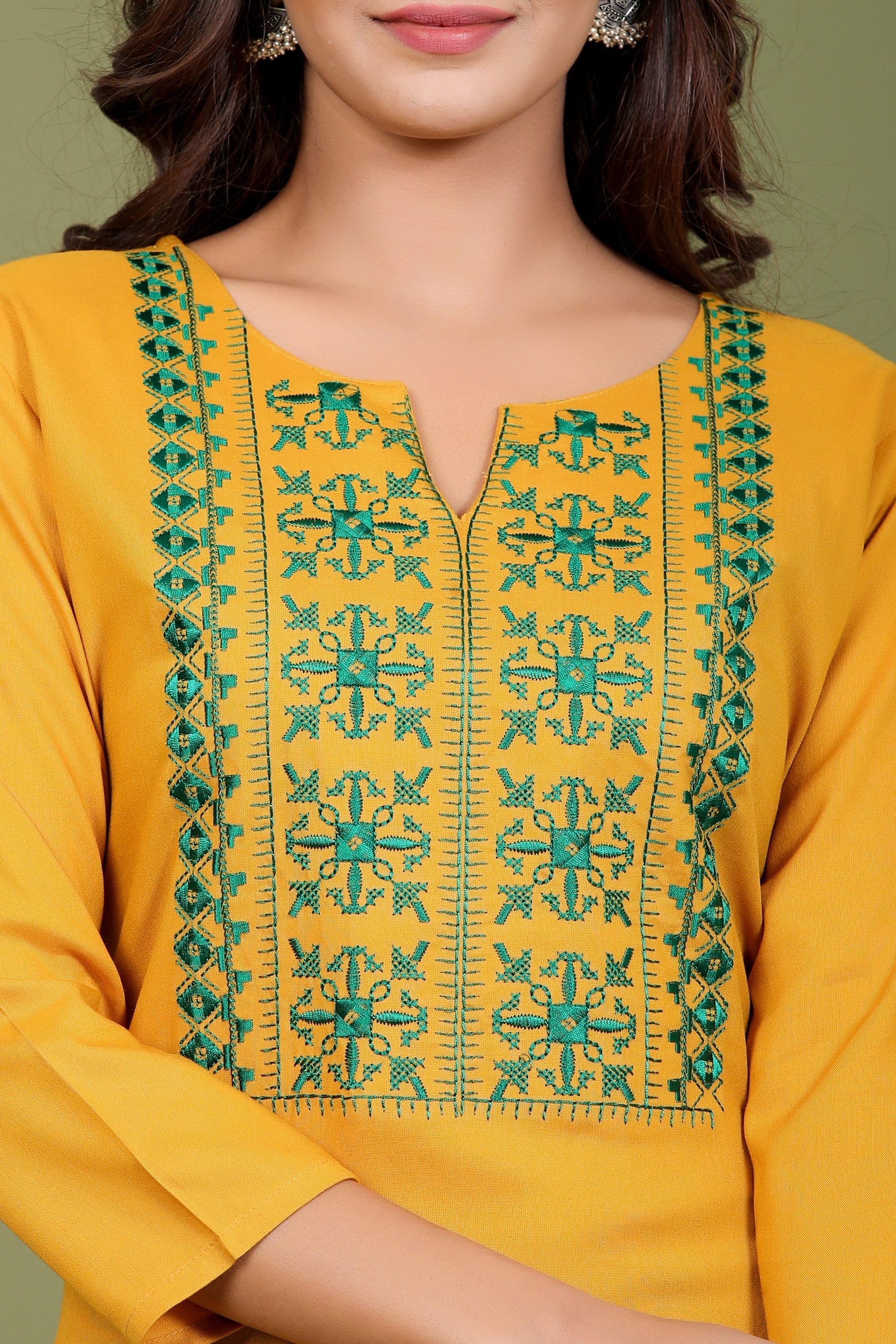 NOZ2TOZ - Made In INDIA.