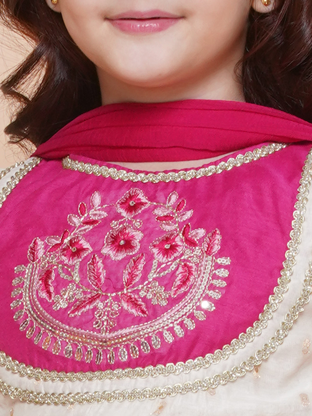 Girls Off white Jacquard booti lehenga & Pink Embroidered Choli Lehenga With Dupatta