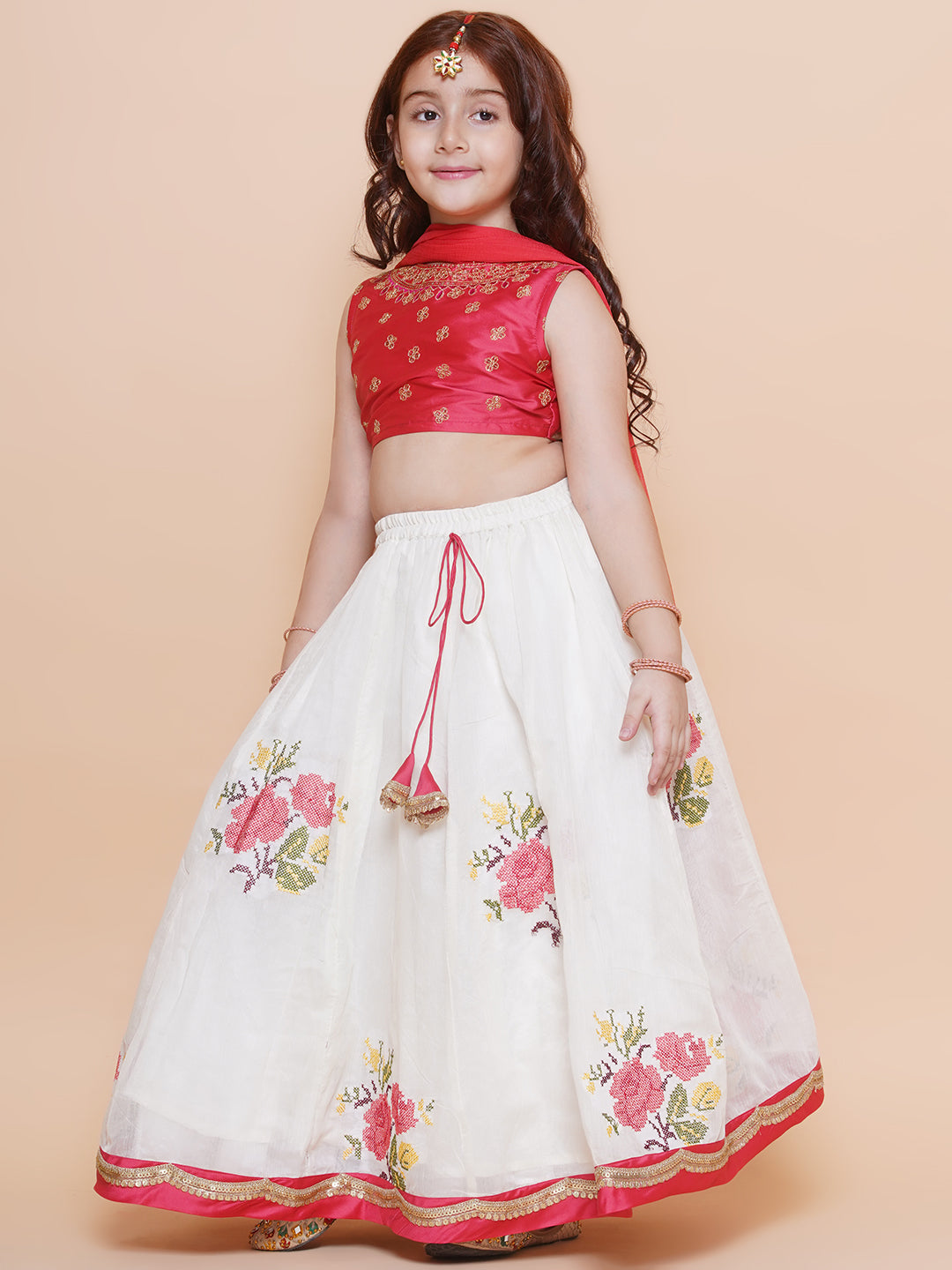 Girls Peach embroidered choli & floral embroidered Design Lehenga With Dupatta