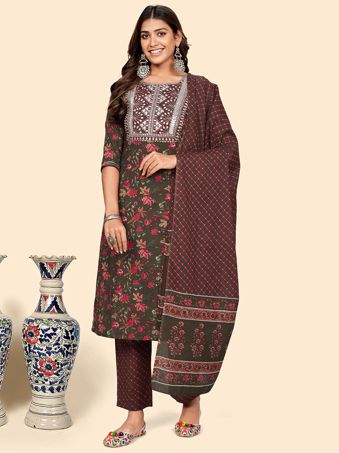 NOZ2TOZ - Made In INDIA.
