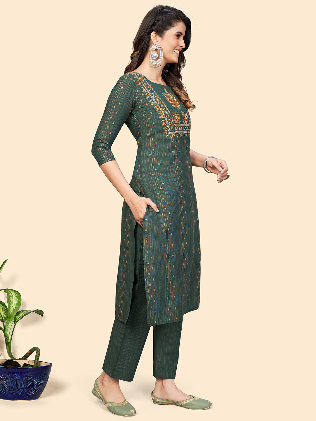 NOZ2TOZ - Made In INDIA.