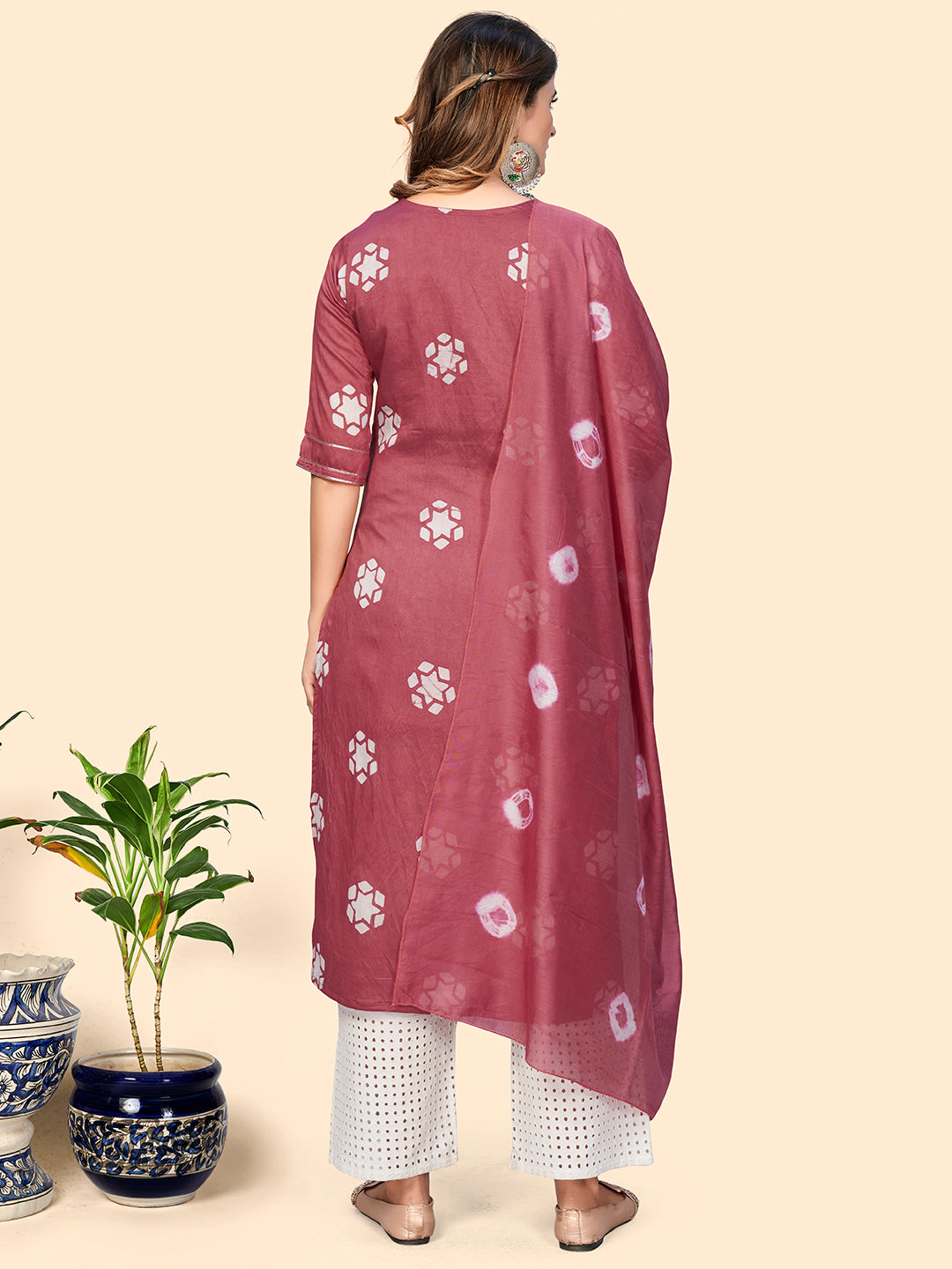 NOZ2TOZ - Made In INDIA.