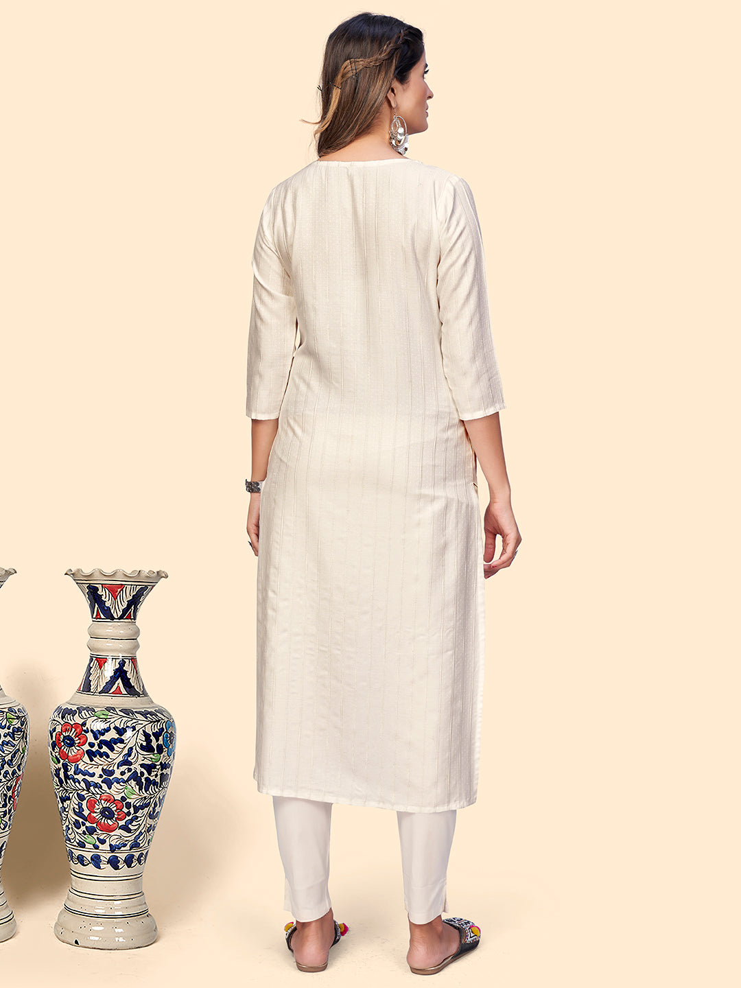 NOZ2TOZ - Made In INDIA.