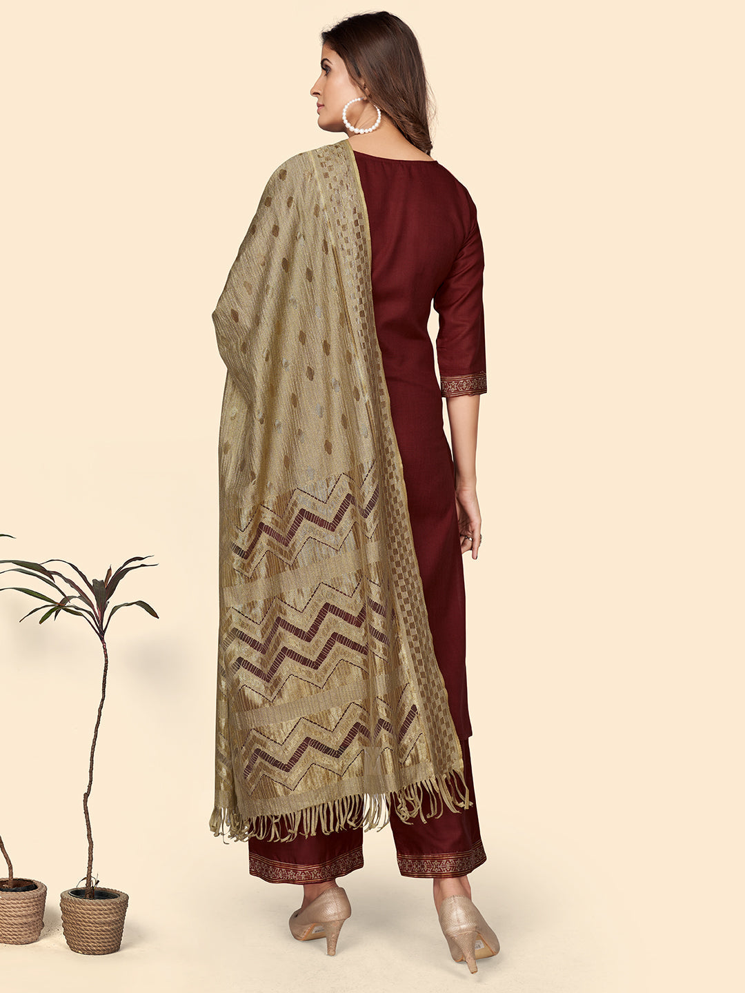 NOZ2TOZ - Made In INDIA.