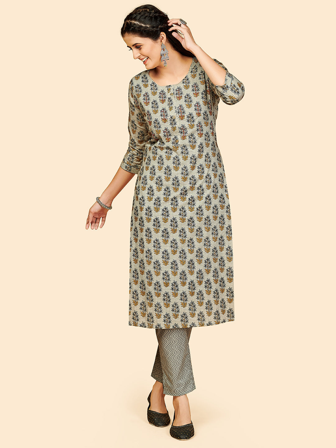 NOZ2TOZ - Made In INDIA.