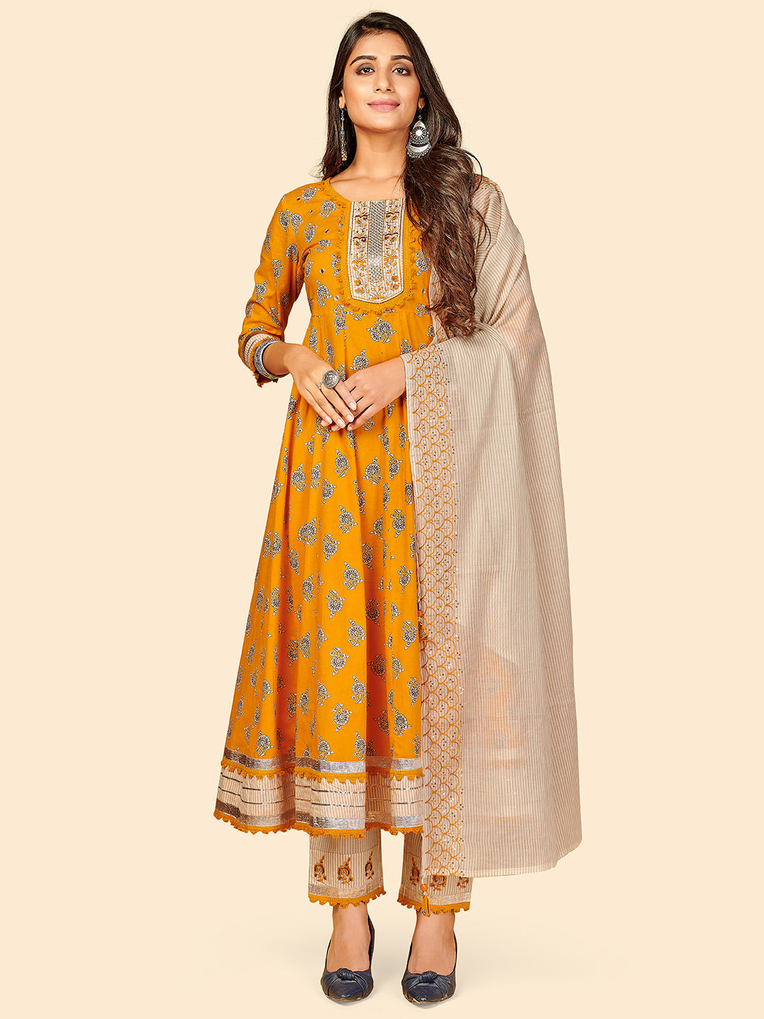 NOZ2TOZ - Made In INDIA.
