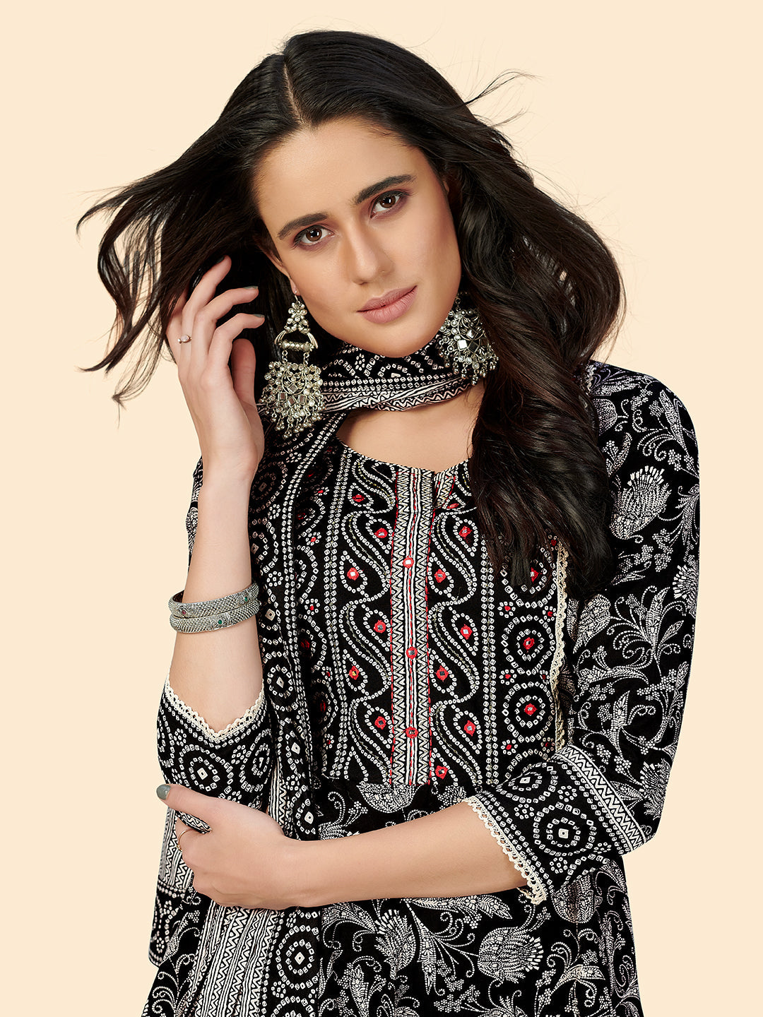 NOZ2TOZ - Made In INDIA.