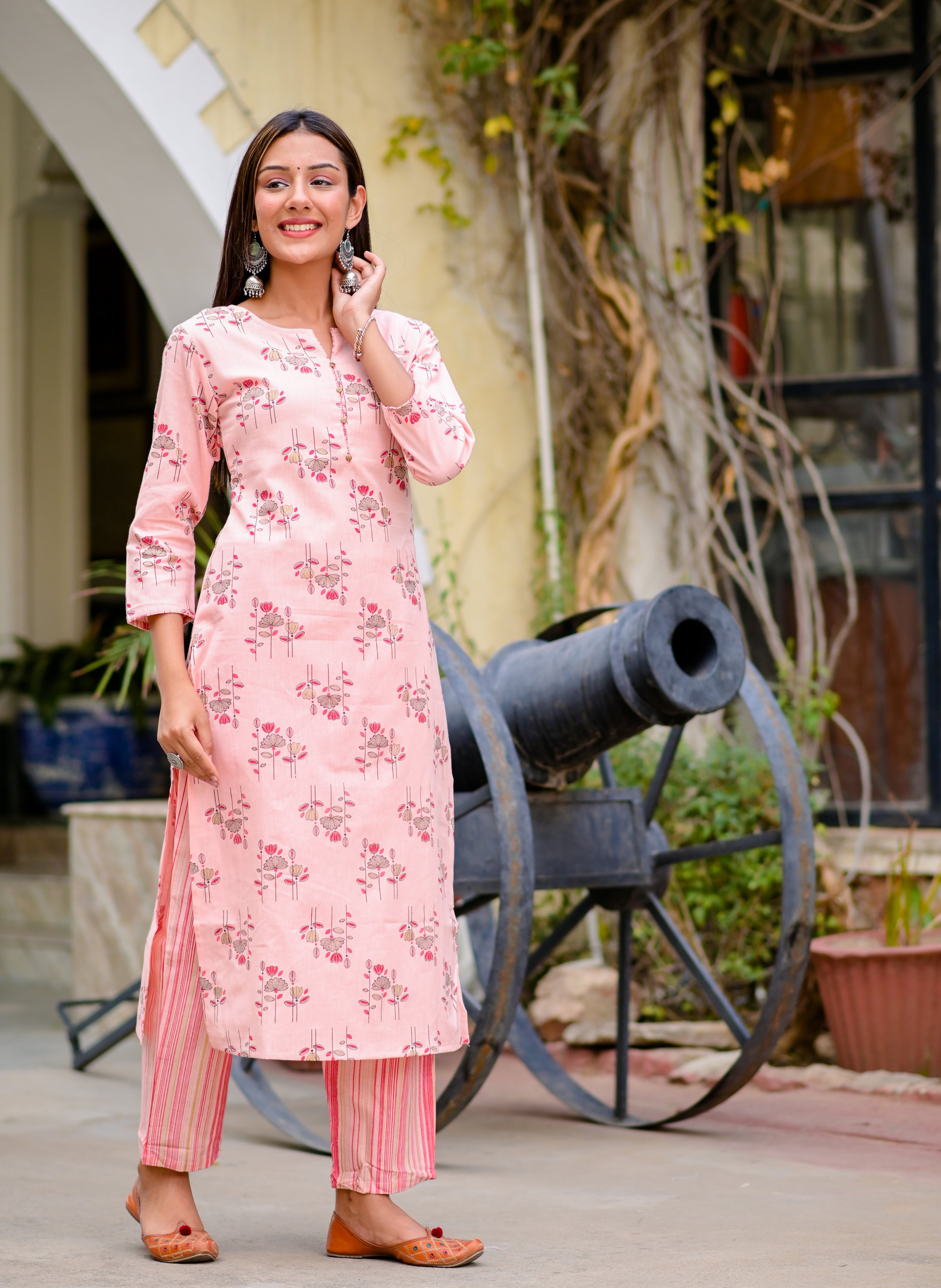 NOZ2TOZ - Made In INDIA.