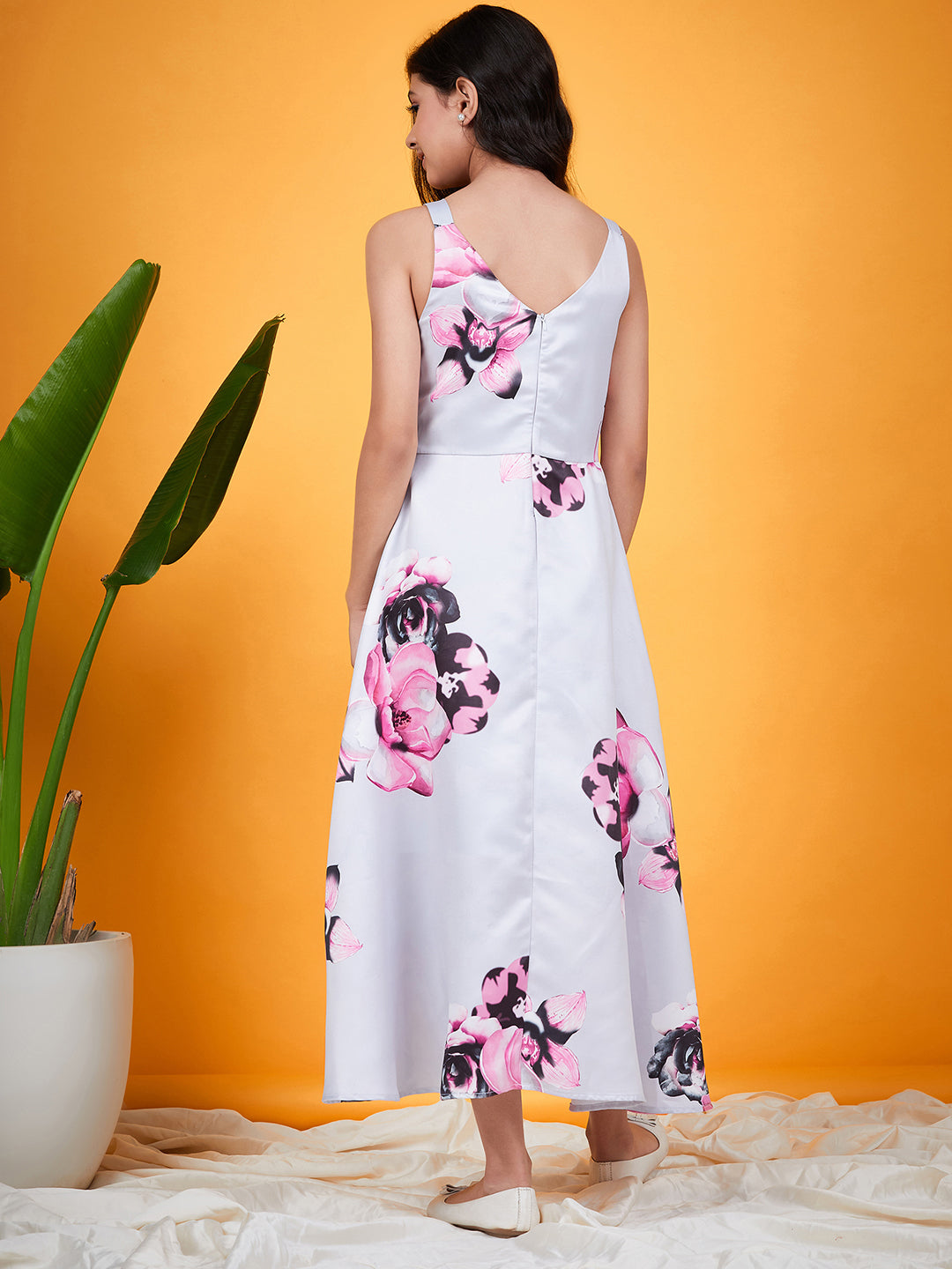 NOZ2TOZ - Made In INDIA.