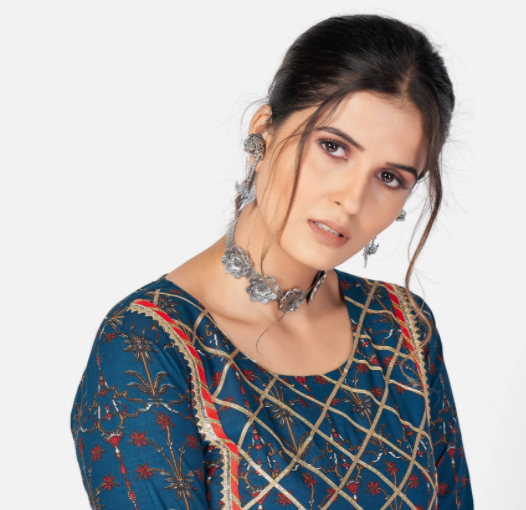 NOZ2TOZ - Made In INDIA.